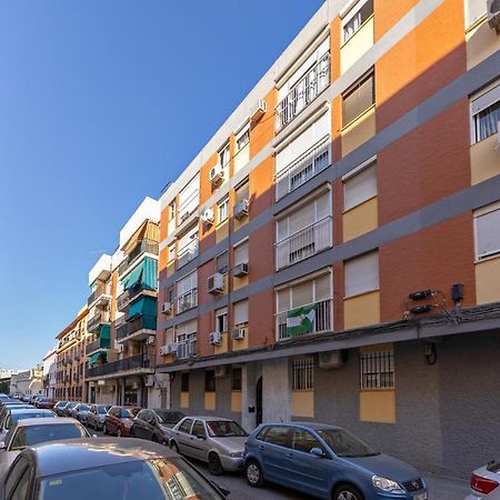 Charming 2 Bedroom Apartment At Triana Center By Oui Seville Exterior photo